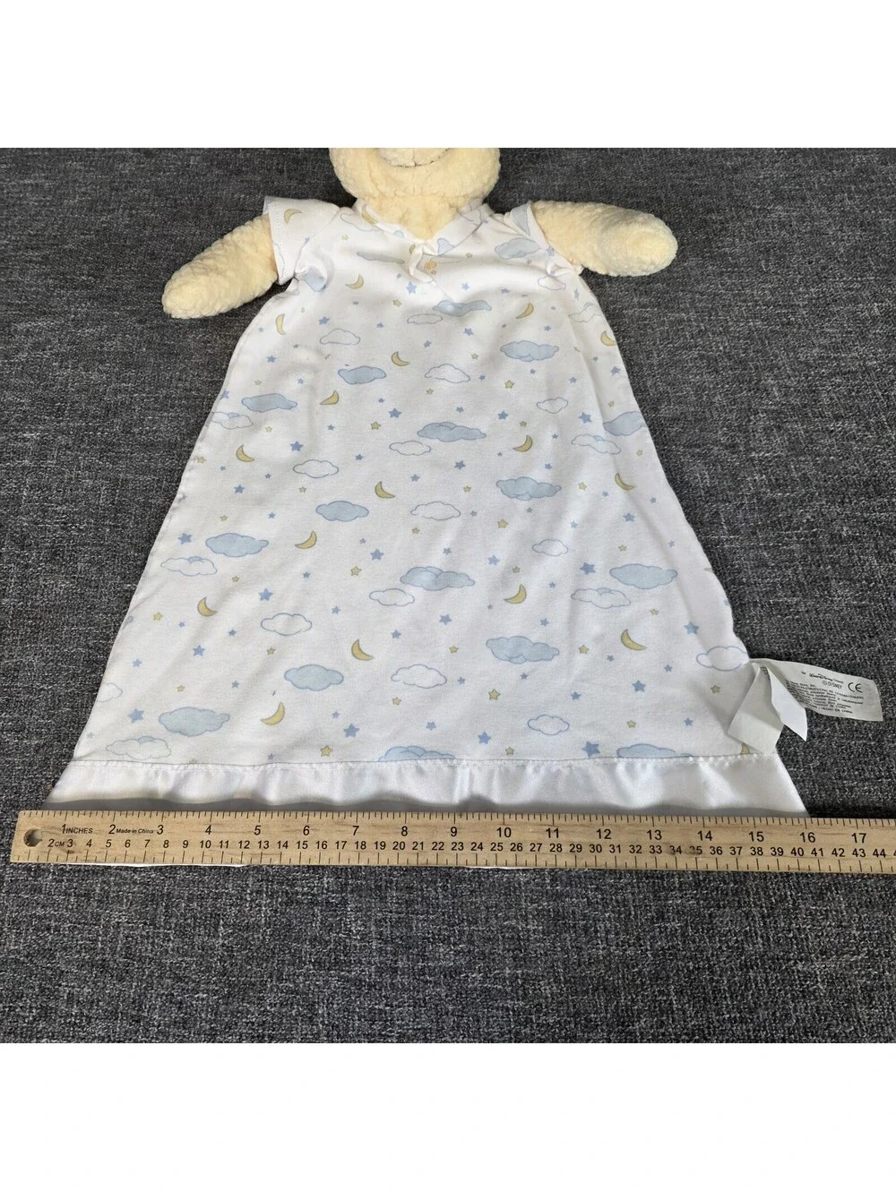 Vintage Disney Store Winnie the Pooh Plush Lovey Security Blanket Moon Stars